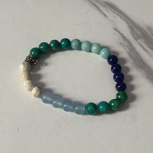 Aqua blue beaded bracelet